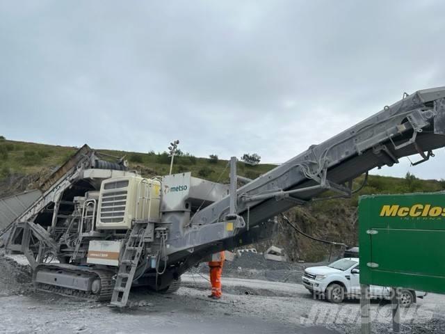 Metso LT 300 HP الكسارات المتنقلة
