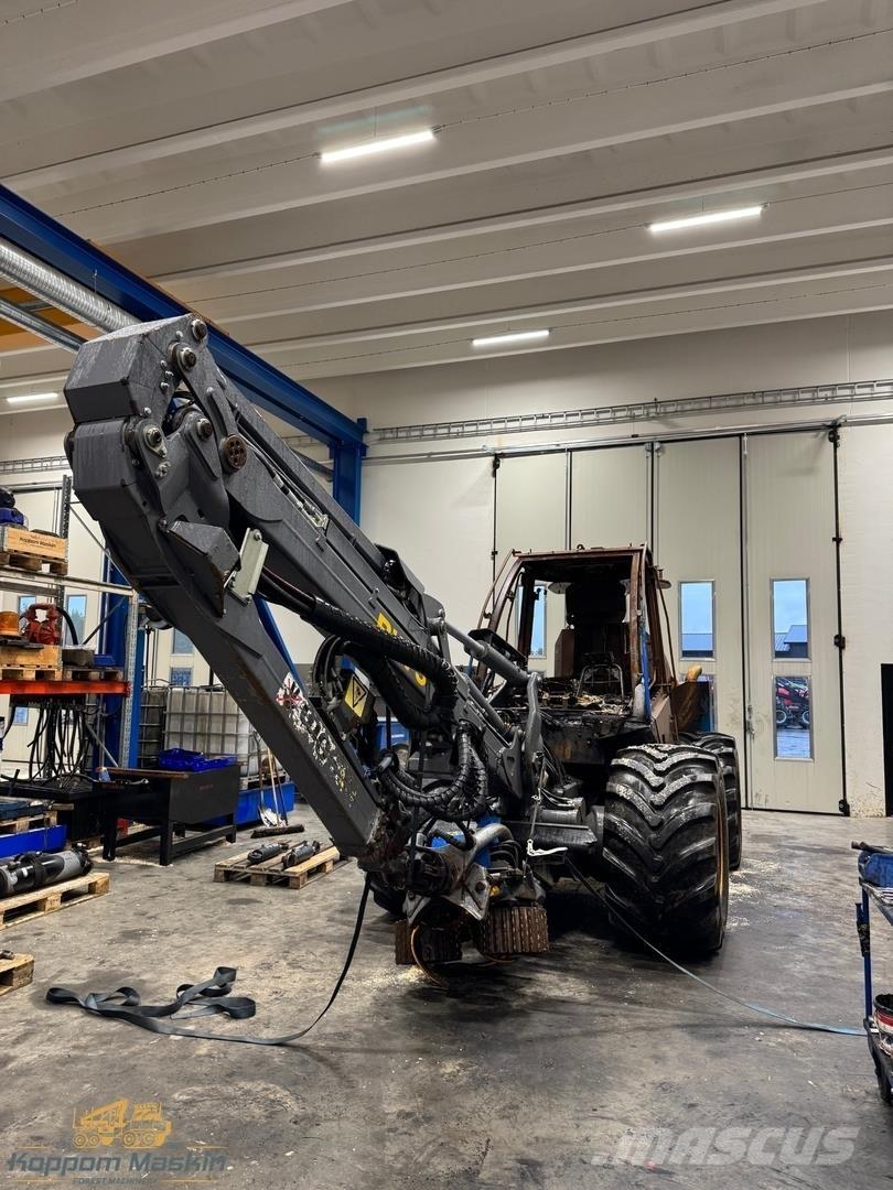 Rottne H8 حصادات