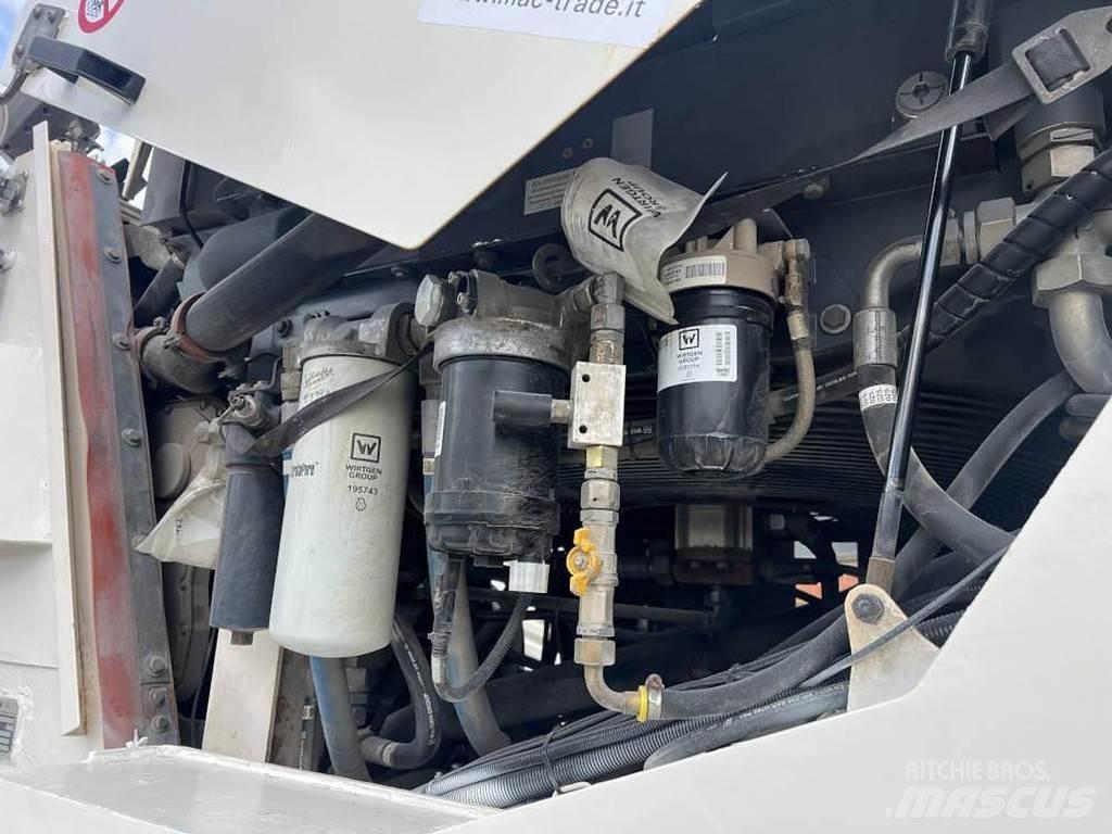 Wirtgen W 100 CFi ماكينات الكشط البارد للأسفلت
