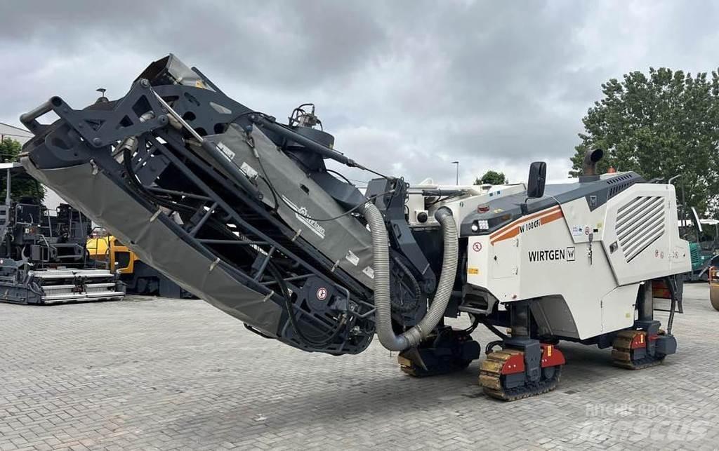 Wirtgen W 100 CFi ماكينات الكشط البارد للأسفلت