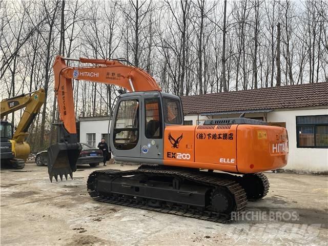 Hitachi EX200-5 حفارات زحافة