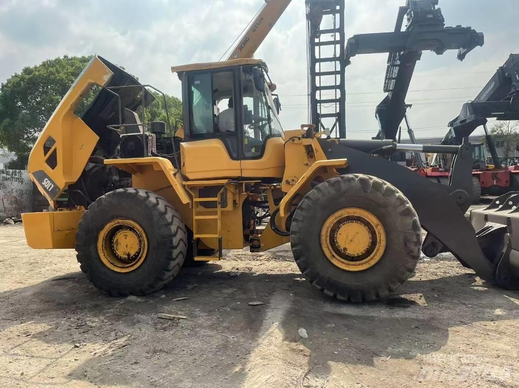 Volvo L 105 لوادر بعجل