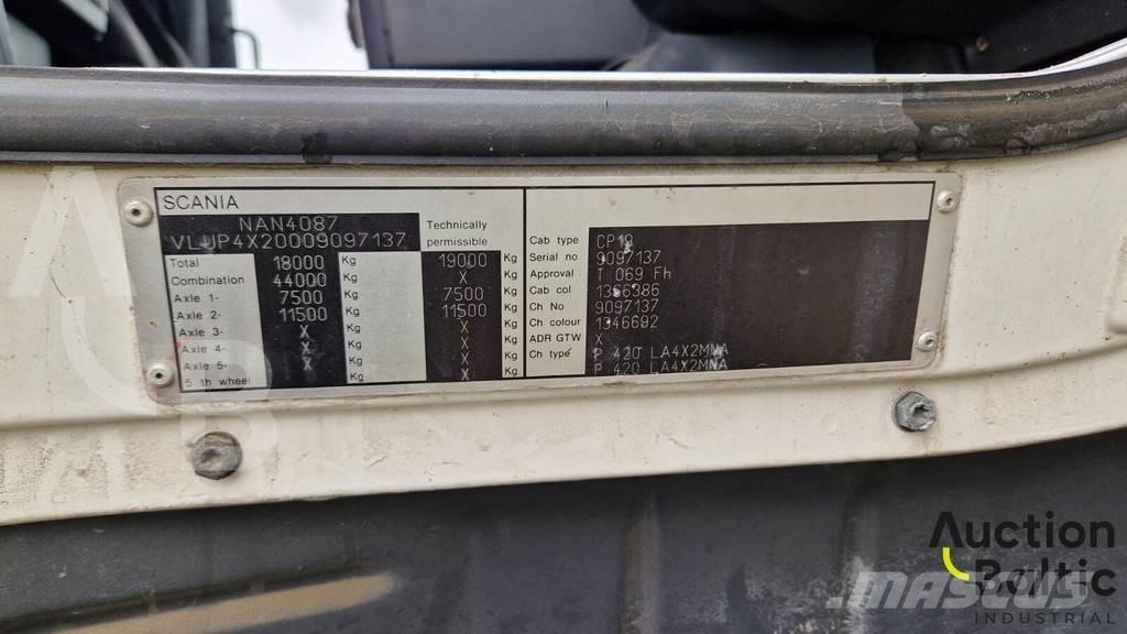 Scania CP19 وحدات الجر
