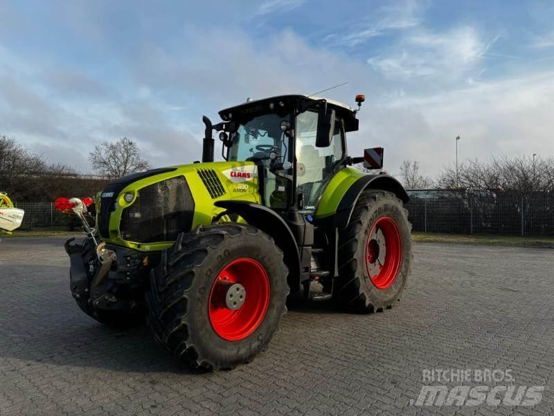 CLAAS AXION 830 الجرارات