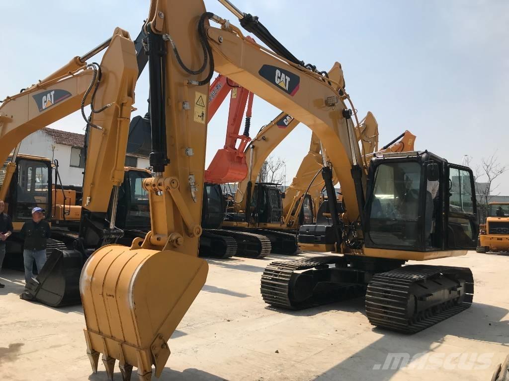 CAT 315 D حفارات زحافة