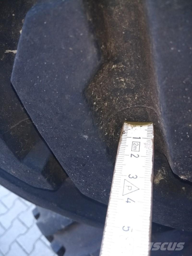 BKT 400/60 15.5 ماكينات زراعية - غير ذلك