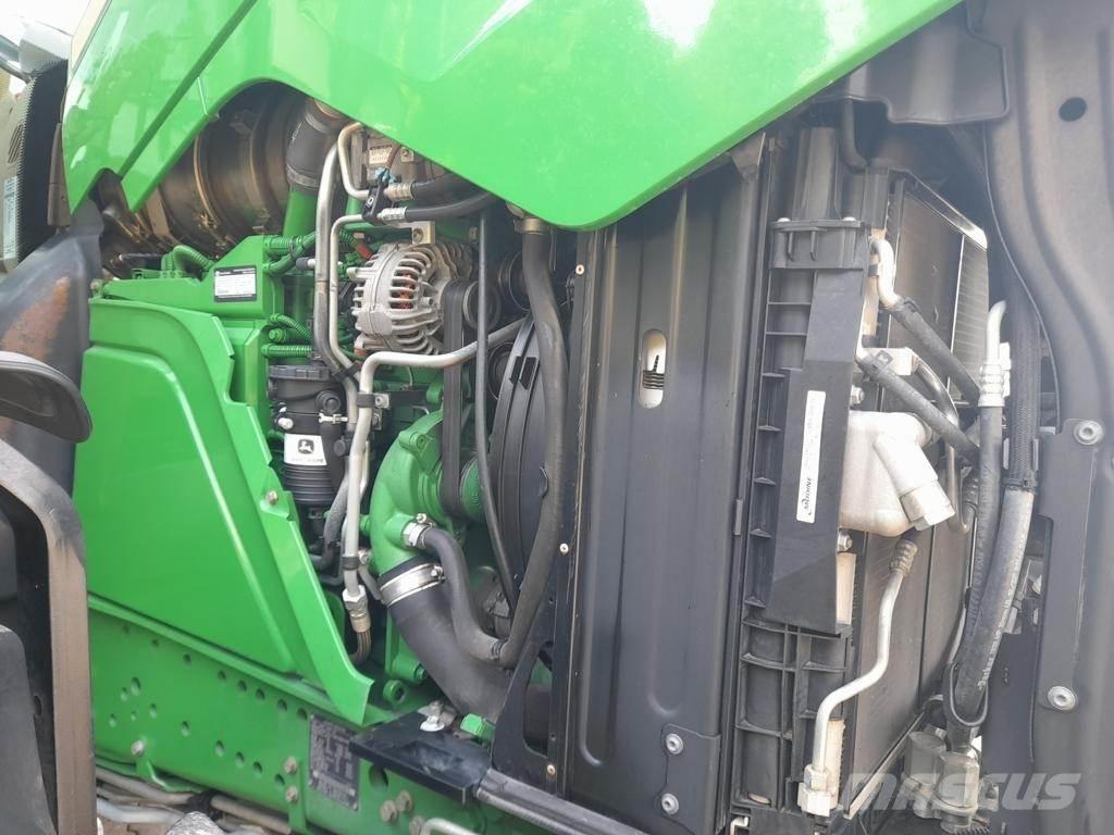 John Deere 6155R الجرارات
