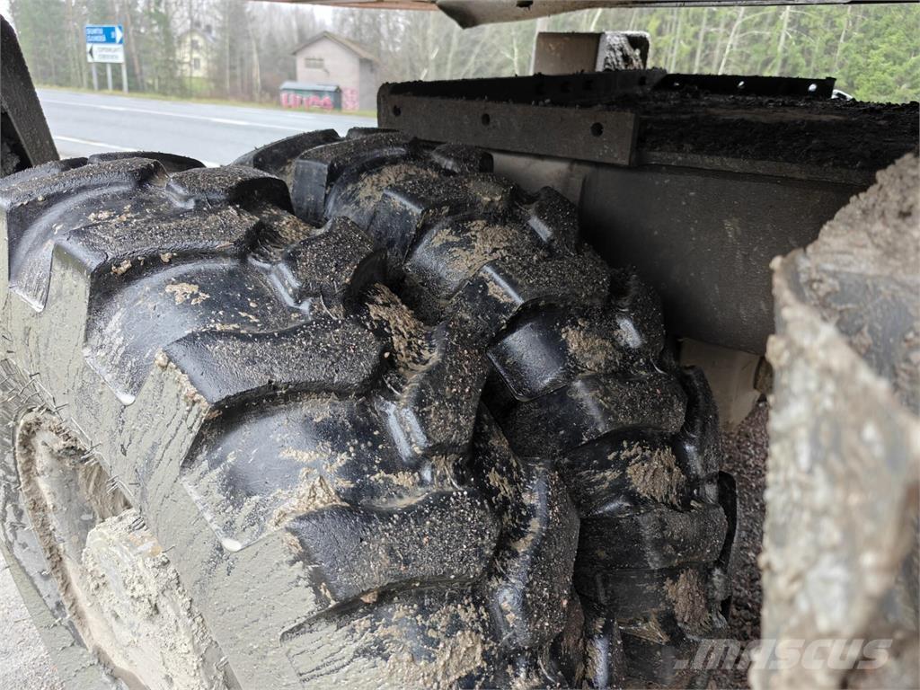 Doosan DX 210 W-7 حفارات بعجل