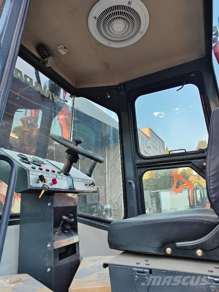 Dynapac CA 301 D مداحل أحادية الأسطوانة