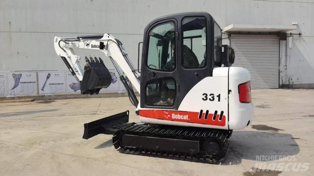 Bobcat 331 حفارات صغيرة أقل من 7 طن (حفارات صغيرة)