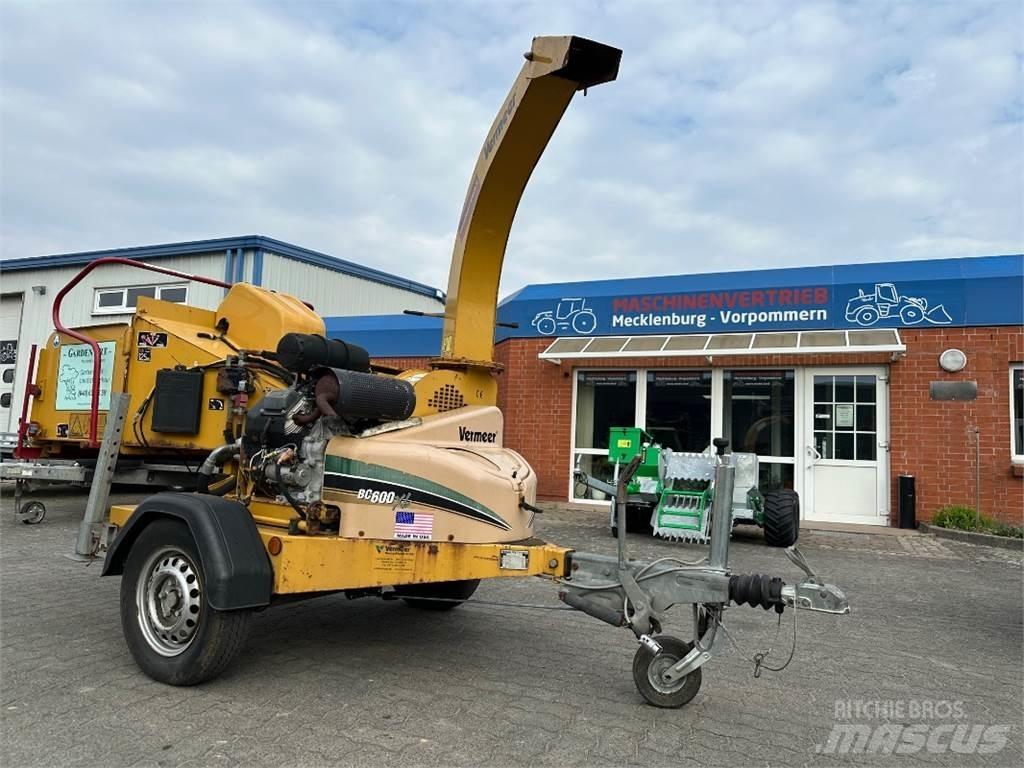 Vermeer BC 600XL ماكينات تقطيع أخشاب الحراجة
