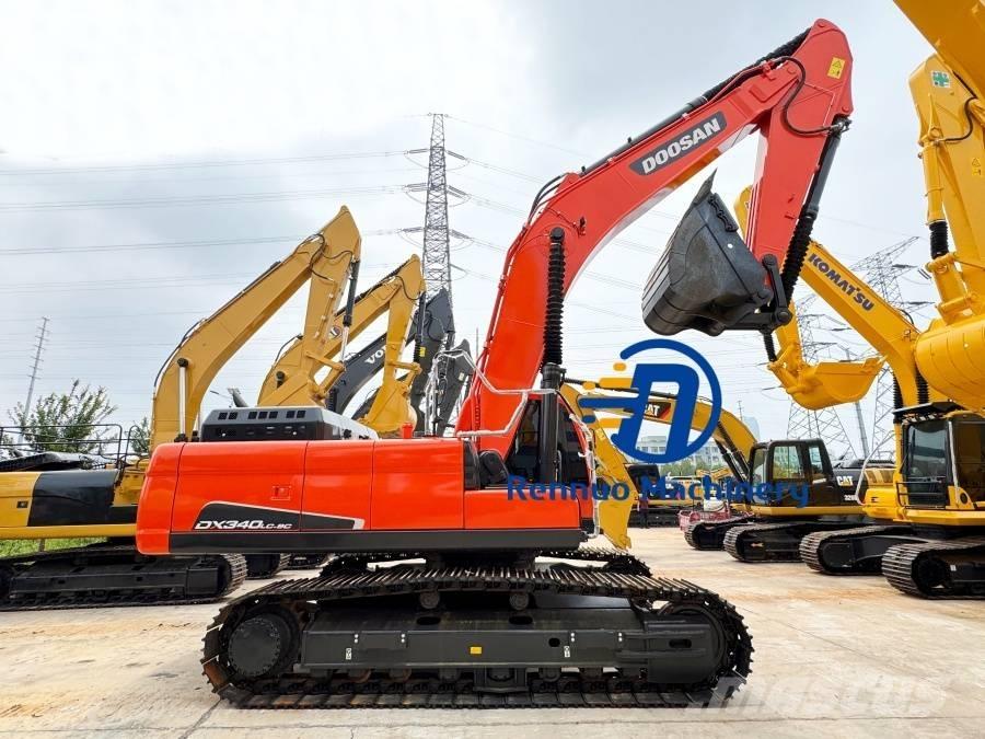 Doosan DX 340 حفارات زحافة