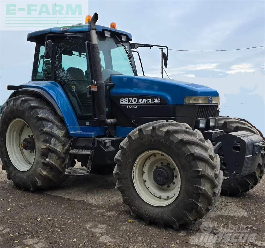 New Holland 8870 الجرارات