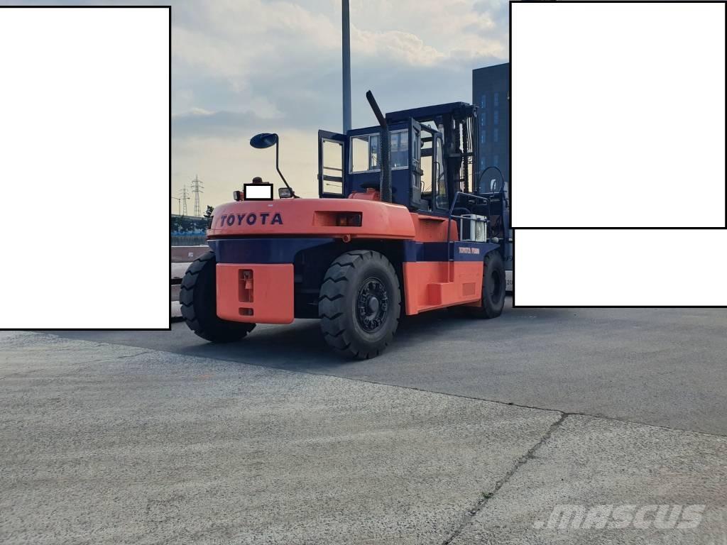 Toyota FD 250 شاحنات ذات رافعات شوكية - أخرى