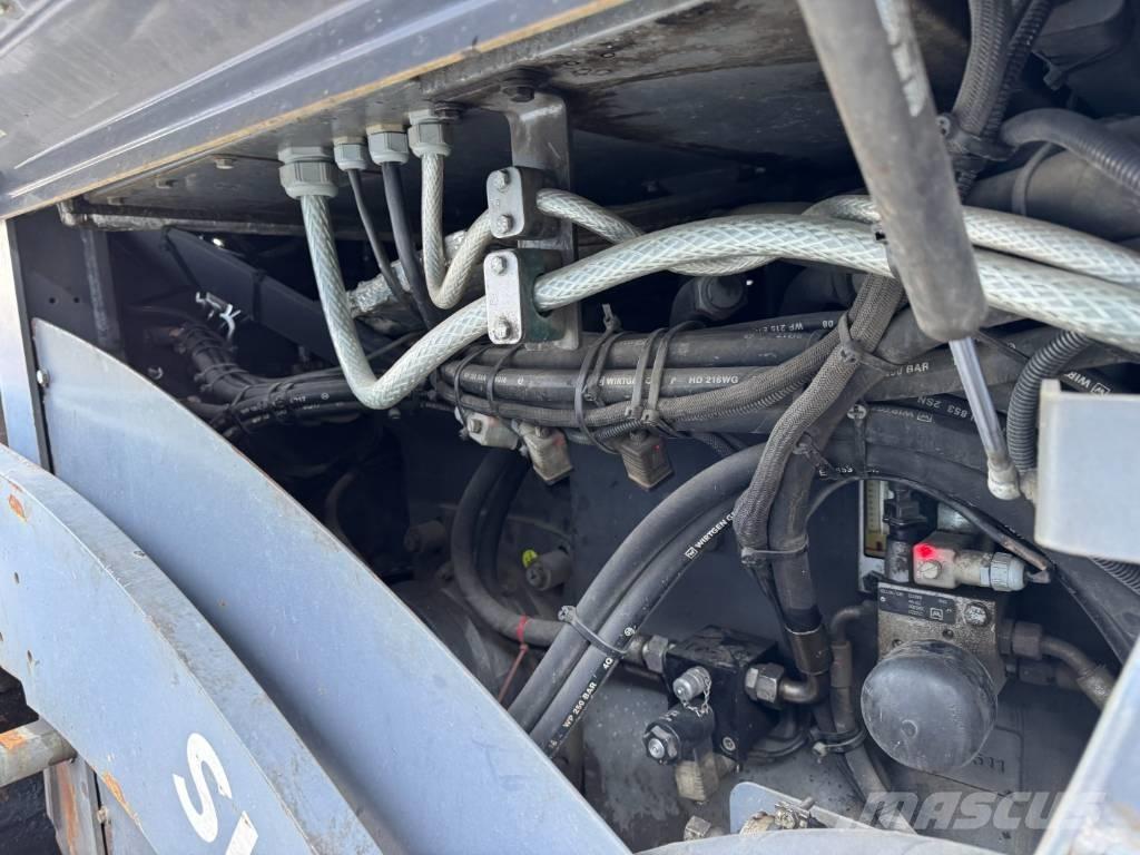 Vögele SUPER 1800-3I معدات السفلتة