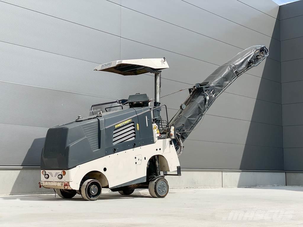 Bomag BM 500/15-2 ماكينات الكشط البارد للأسفلت