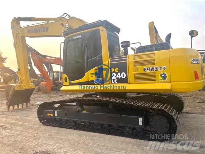 Komatsu PC 240 -8 حفارات زحافة