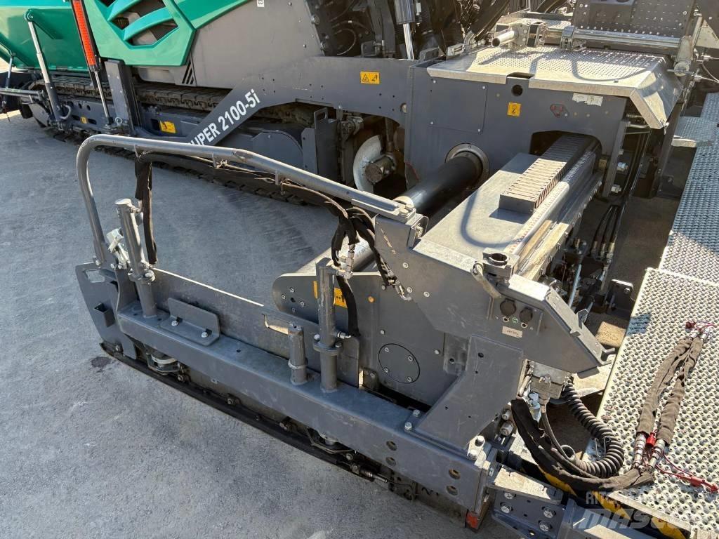 Vögele SUPER 2100-5i معدات السفلتة