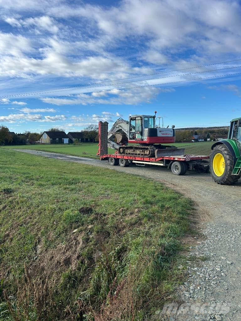 Takeuchi TB 1140 حفارات زحافة