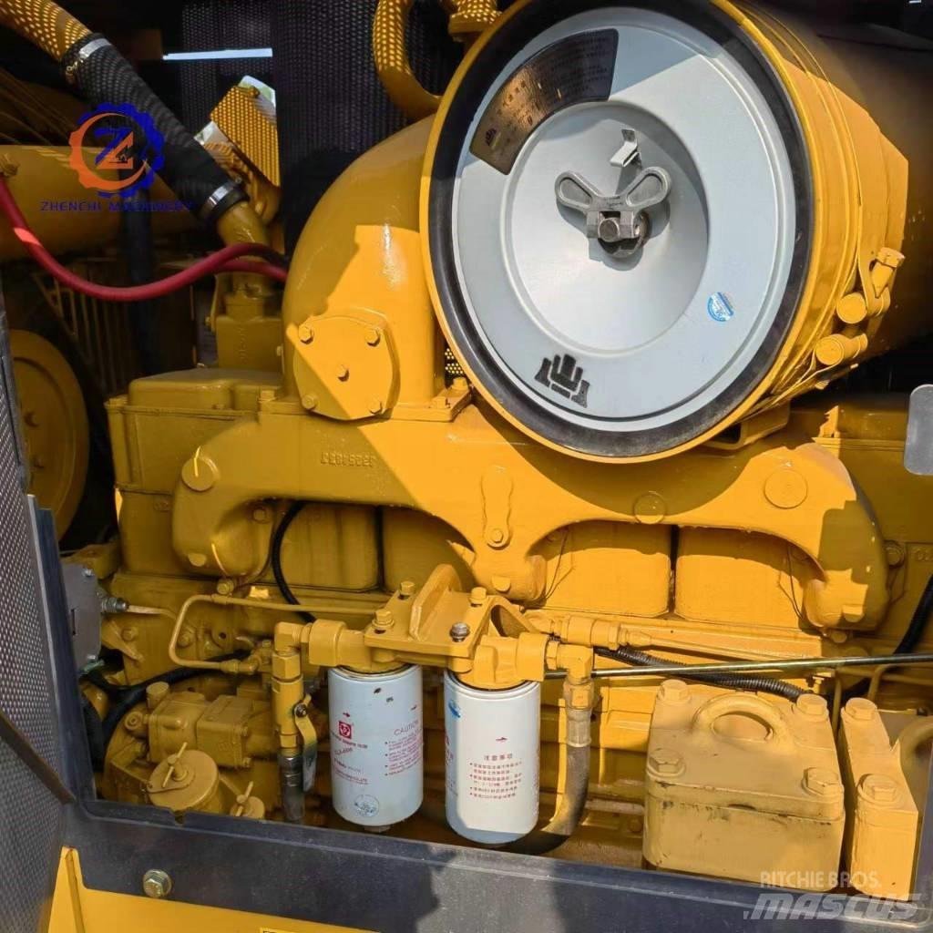 Shantui SD 22 بلدوزرات مجنزرة