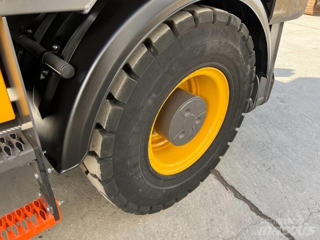 Volvo EW 160 E حفارات بعجل