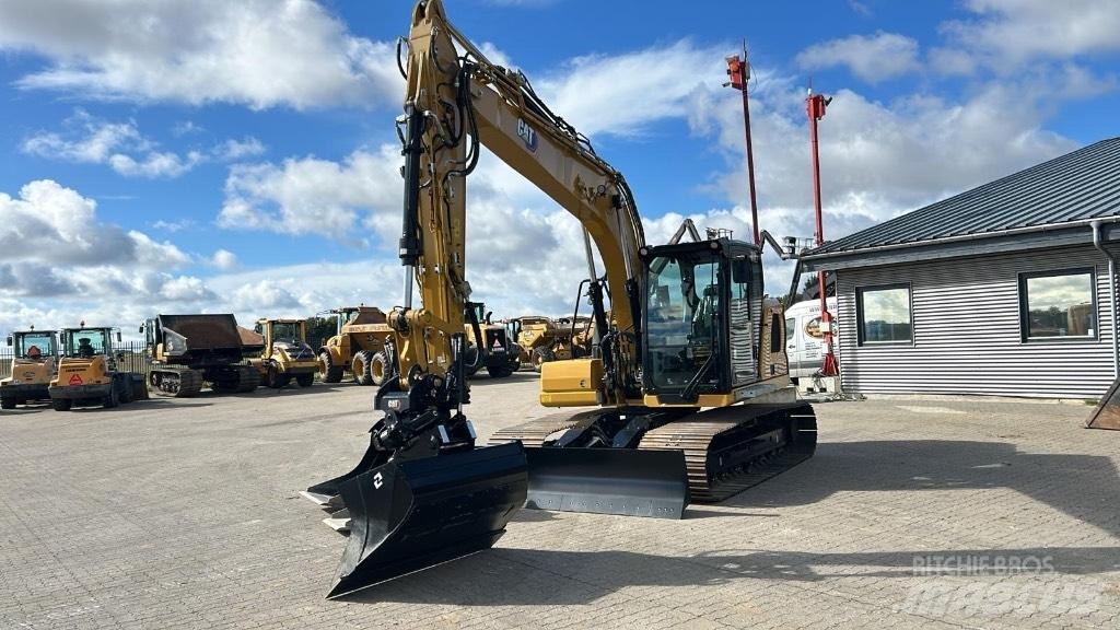 CAT 313 حفارات زحافة