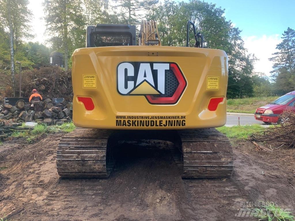 CAT 313 حفارات زحافة