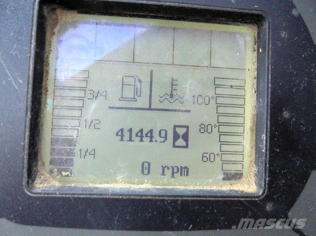 Wacker Neuson EW 100 حفارات بعجل