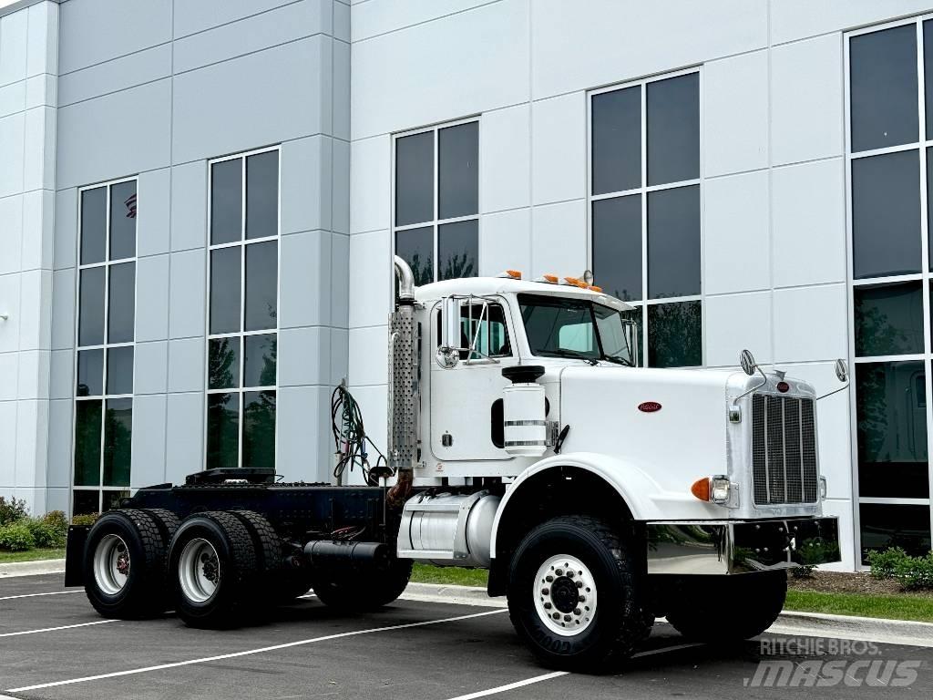 Peterbilt 357 وحدات الجر