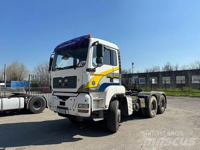 MAN TGA 33.480 وحدات الجر