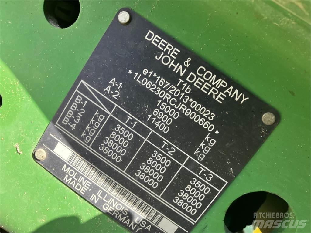 John Deere 6230R الجرارات