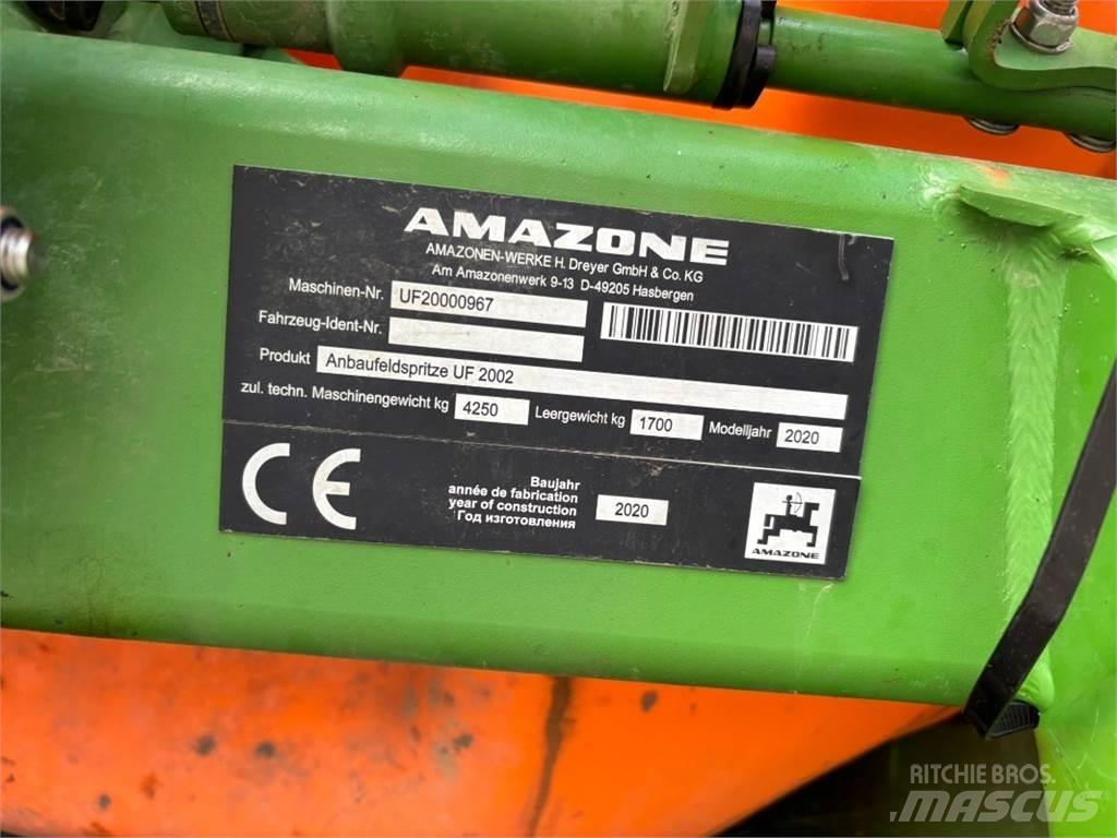 Amazone UF 2002 الرشاشات