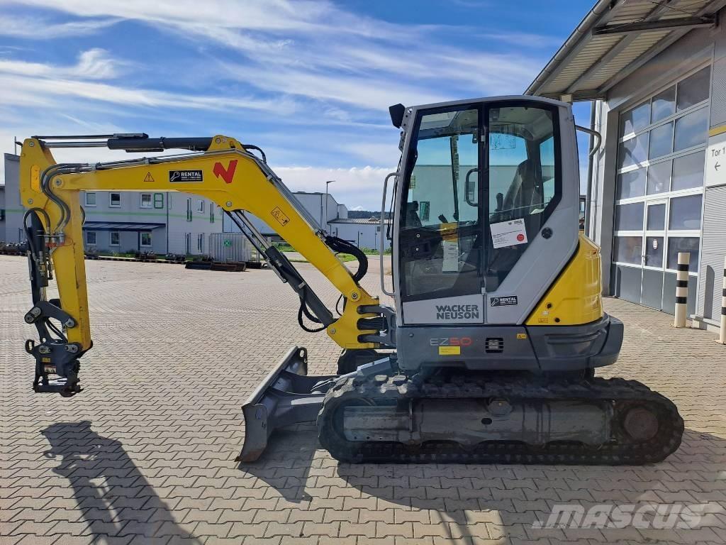 Wacker Neuson EZ50 حفارات زحافة