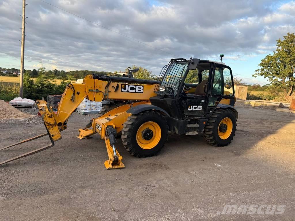 JCB 535-140 Hiviz مناولات متداخلة
