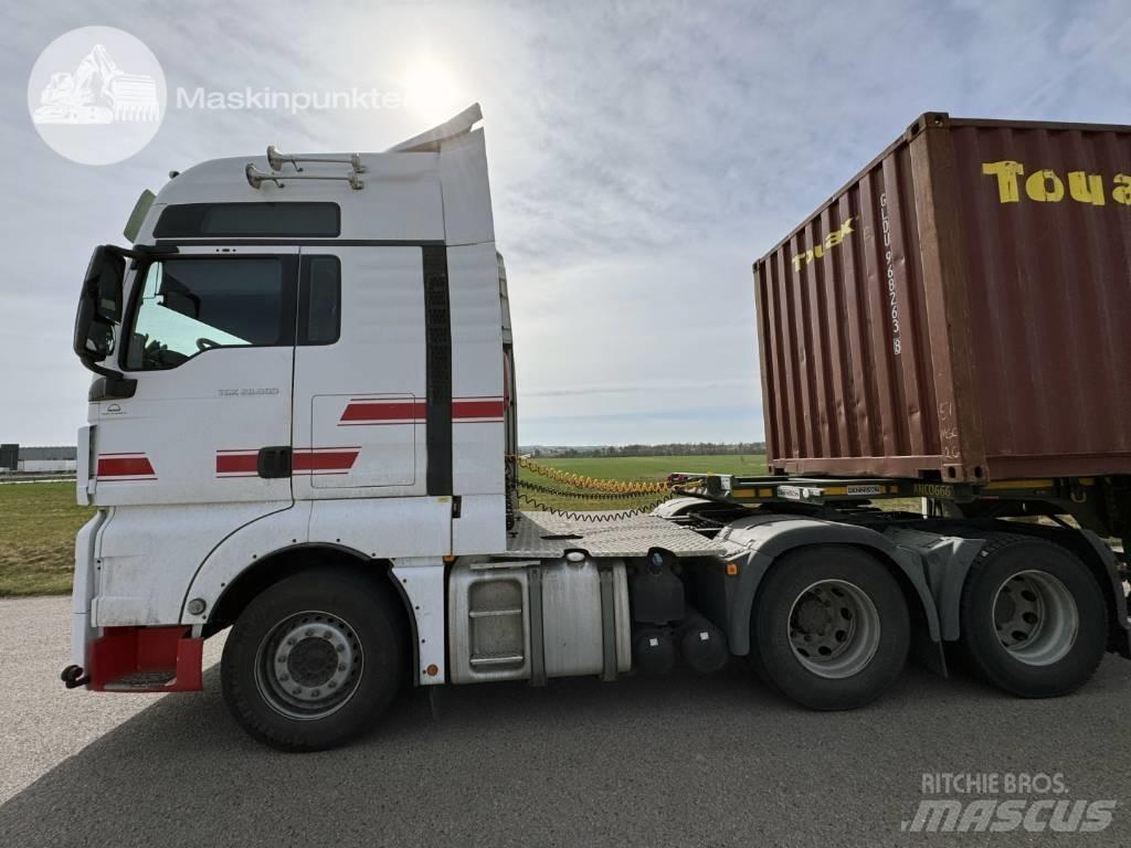 MAN TGX 28.500 وحدات الجر