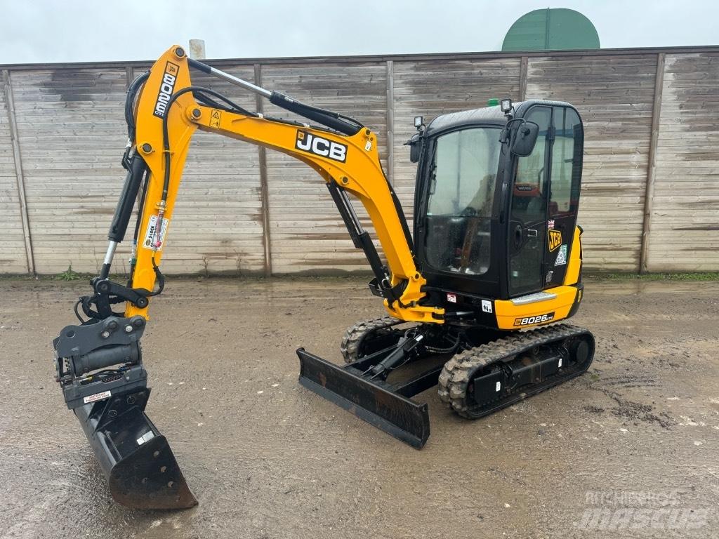 JCB 8026 CTS حفارات صغيرة أقل من 7 طن (حفارات صغيرة)