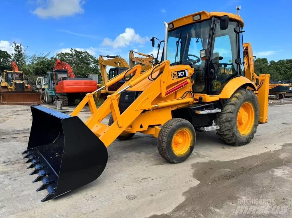 JCB 3 CX لوادر ذات جرافات عكسية