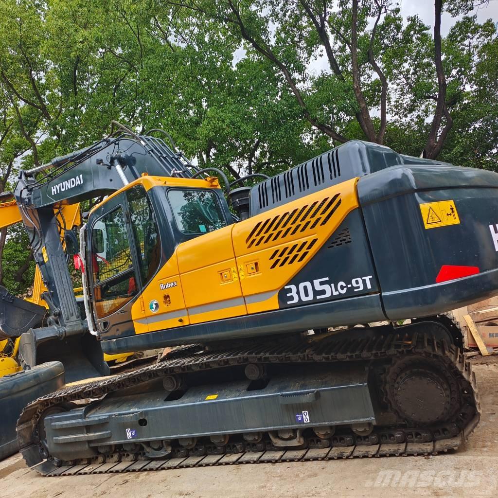  HYUDNAI 305LC-9T حفارات زحافة