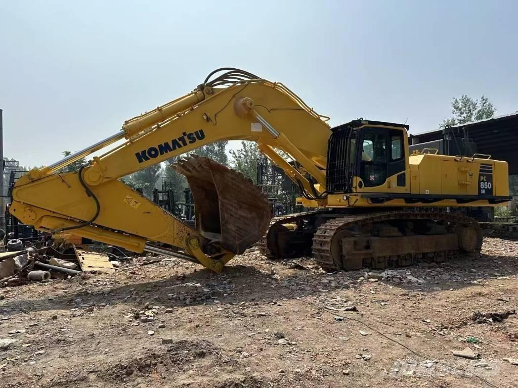 Komatsu PC 850-8 الحفارات البرمائية