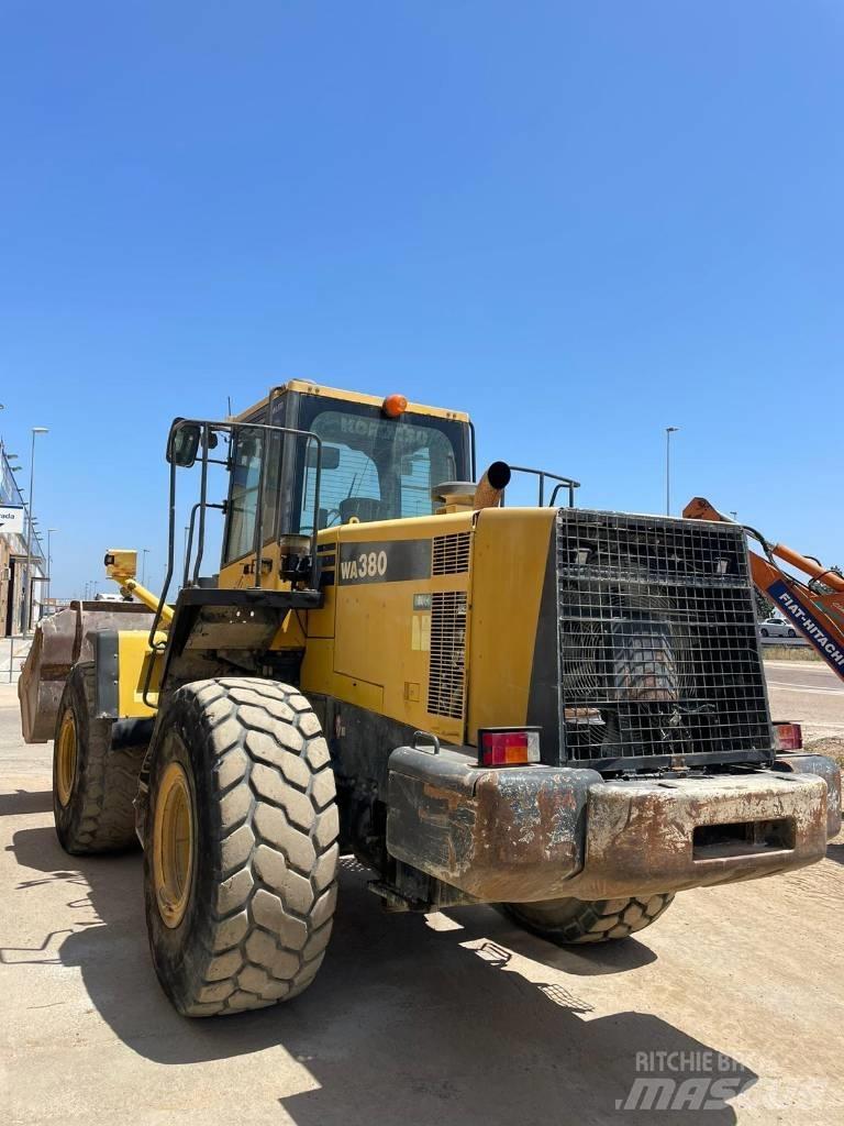 Komatsu WA 380 لوادر بعجل