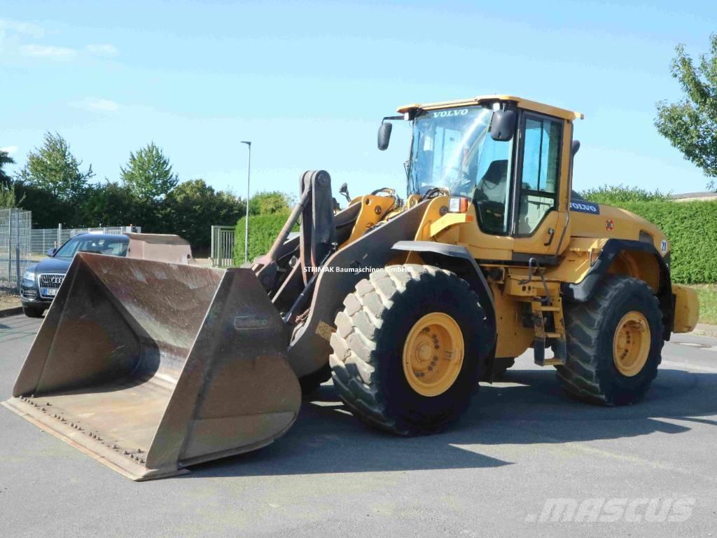 Volvo L110G لوادر بعجل