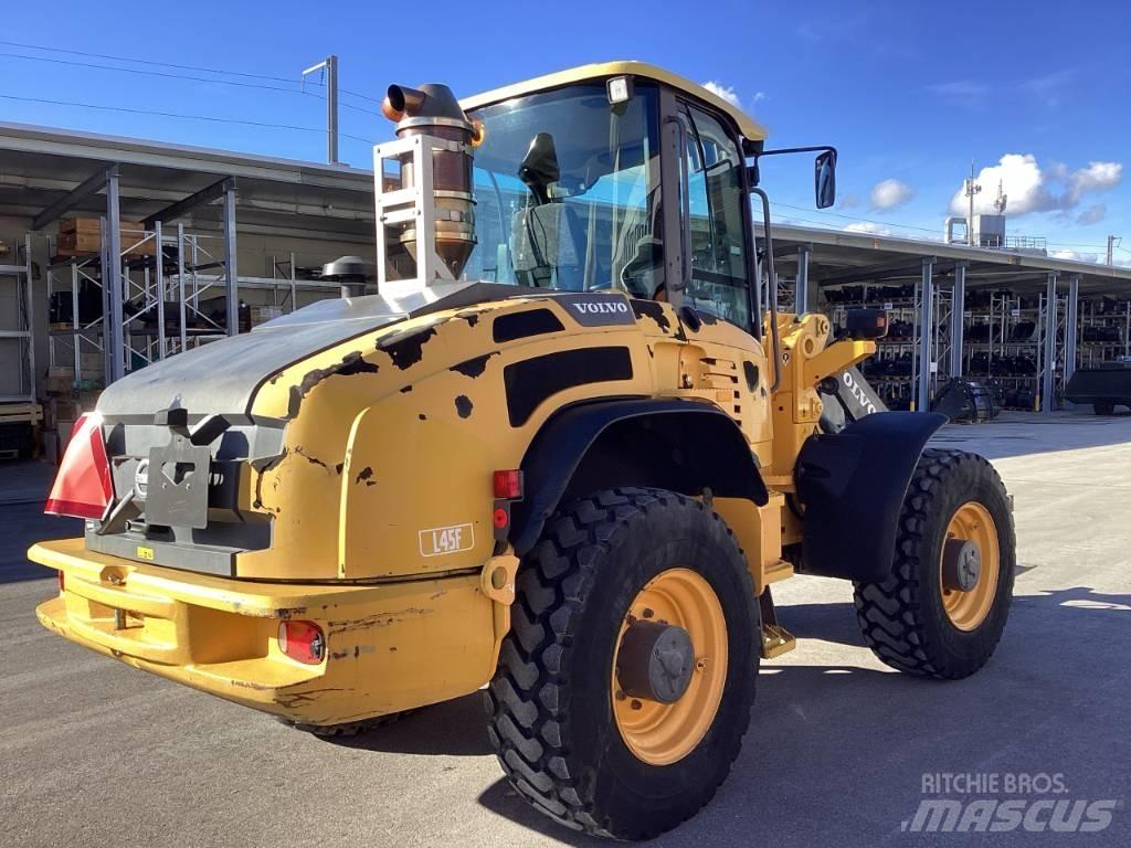 Volvo L45F-TP لوادر بعجل