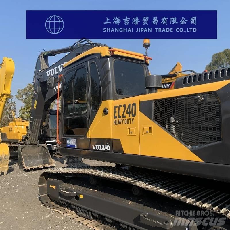 Volvo EC 240 حفارات زحافة