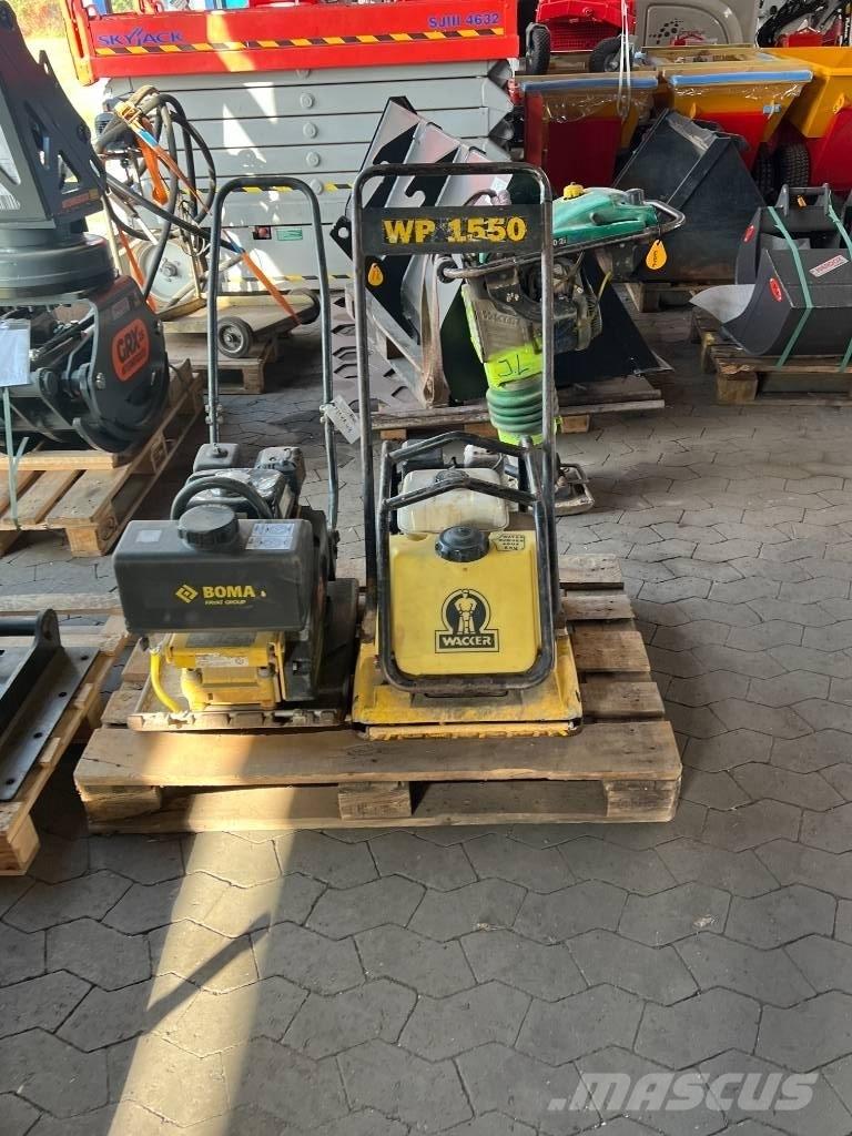 Bomag BVP 18/45 دكاكات أفقية