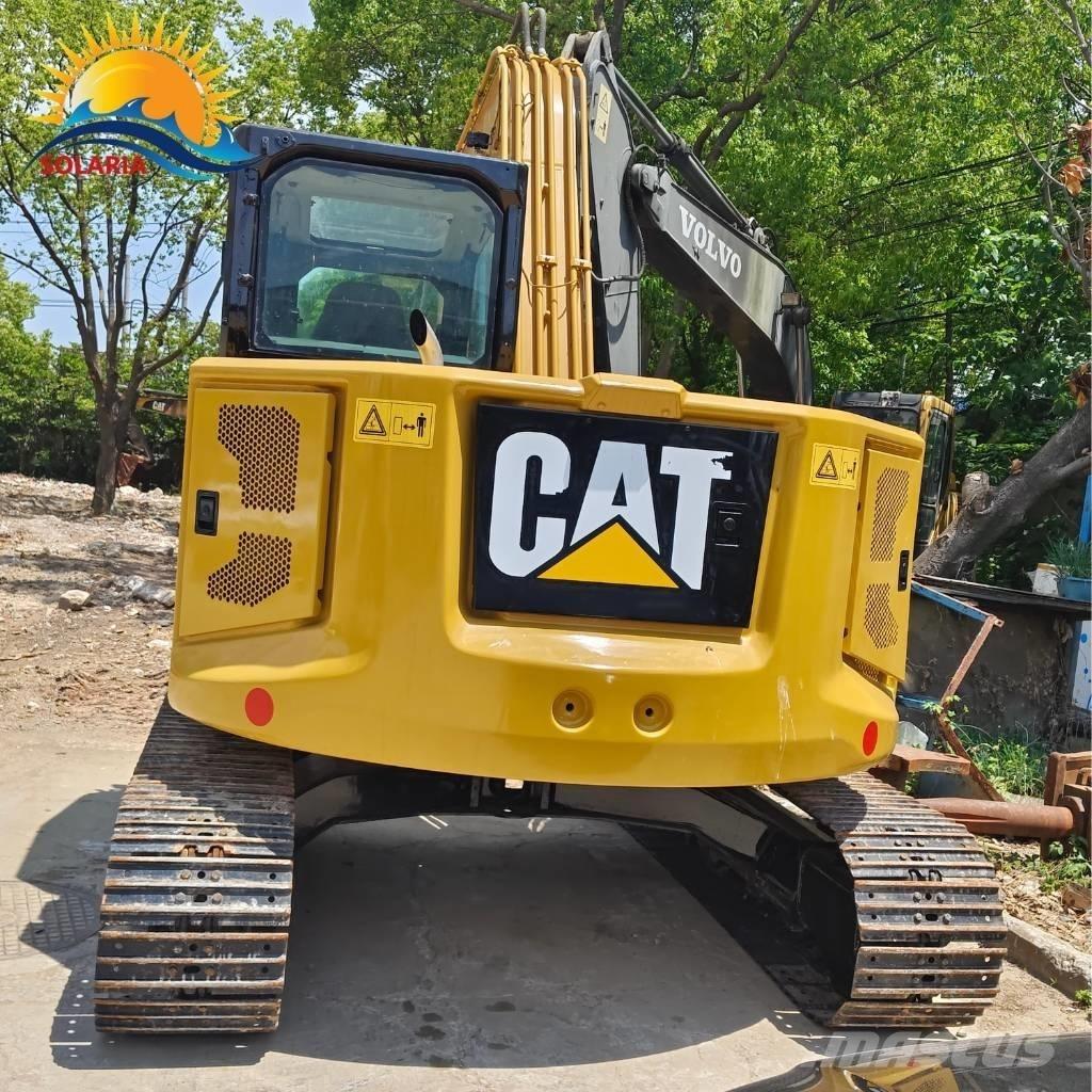CAT 310 حفارات زحافة