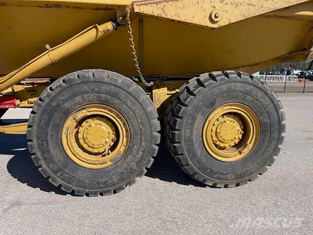 CAT 730 ساحبات مفصلية