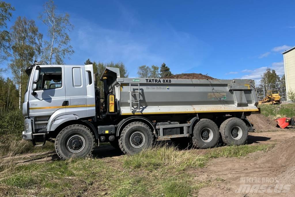Tatra Tatra T 158/1 شاحنات قلابة