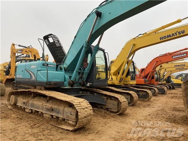 Kobelco SK210-8 حفارات زحافة