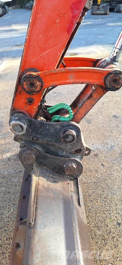 Kubota KX 080-4 حفارات وسط 7 طن - 12 طن