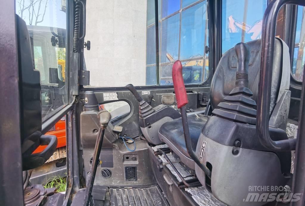 Hitachi ZX 50 U حفارات صغيرة أقل من 7 طن (حفارات صغيرة)
